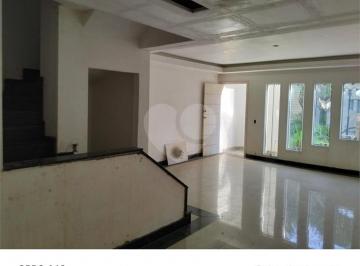 Casa · 152m² · 4 Quartos · 2 Vagas · Condomínio com 4 quartos à venda em Mirim - SP
