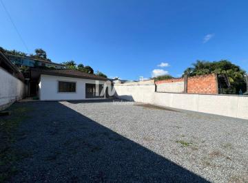 Casa · 448m² · 3 Quartos · 2 Vagas · CASA COM 3 QUARTOS - SÃO LUIS