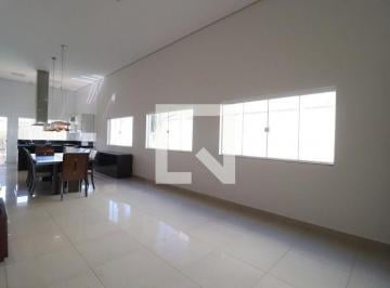 Casa · 210m² · 3 Quartos · 3 Vagas · Casa para Aluguel - Laranjeiras, 3 Quartos, 210 m² - Uberlândia