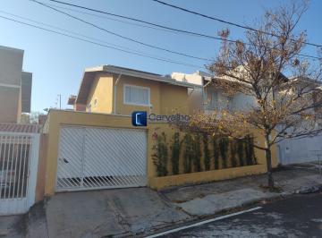 Casa · 98m² · 3 Quartos · 3 Vagas · Sobrado no Parque Jambeiro com 3 Quartos, Energia Solar e Churrasqueira