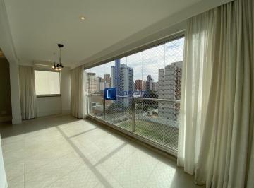 Apresentamos este excelente apartamento de alto padrão, disponível para venda e · Apartamento Alto Padrão com 130m² 3 Quartos Varanda Gourmet Venda e Locação