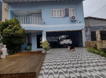 Casa · 258m² · 5 Quartos · Casa com piscina em Gravataí, Bairro Barnabé