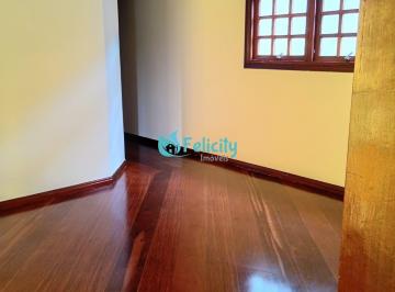 Casa · 183m² · 3 Quartos · 2 Vagas · Sobrado com 2 casas, vagas, 183m² no Jardim Maristela.