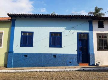 Casa · 223m² · 3 Quartos · Casa para venda em Centro de 223.00m² com 3 Quartos