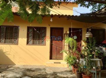 Casa · 360m² · 3 Quartos · 3 Vagas · Excelente casa em área para investimento