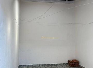 Casa · 88m² · 2 Quartos · Casa para venda em Jardim Maria Amélia de 88.00m² com 2 Quartos