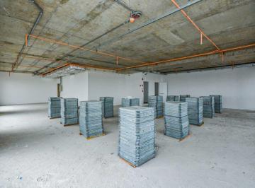 Comercial · 214m² · Sala comercial na Rua Airi, 227 - Sl. 2402 • 214 m²