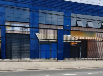 Comercial · 84m² · Loja na Avenida Nossa Senhora do Sabará, N. 3589 - Térreo • 84 m²