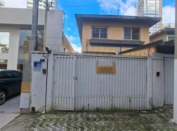 Comercial · 250m² · 4 Quartos · 2 Vagas · Casa comercial na Rua Gararu, N. 177 • 250 m²