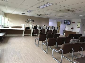 Comercial · 680m² · 4 Vagas · Loja na Avenida Senador Teotônio Vilela, N. 3065 - Loja 10 • 680 m²