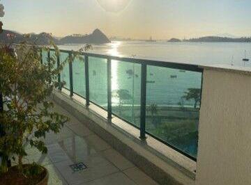 Apartamento · 200m² · 3 Quartos · 3 Vagas · Cobertura