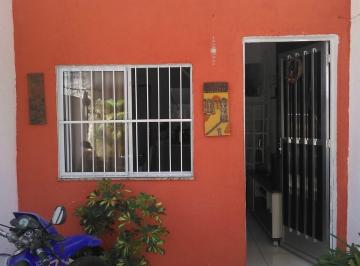 Casa · 50m² · 1 Quarto · 1 Vaga · Casa à venda no bairro Laranjal - São Gonçalo/RJ