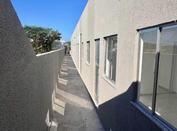 Casa · 1 Quarto · Casa à venda no bairro Laranjal - São Gonçalo/RJ