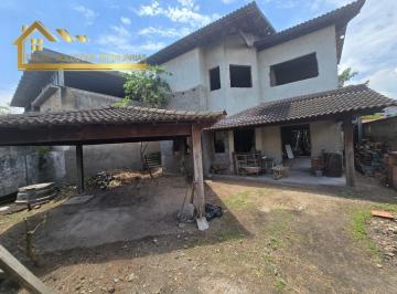 Casa · 360m² · 4 Quartos · 2 Vagas · Casa à venda no bairro Camarão - São Gonçalo/RJ