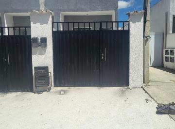 Casa · 1 Quarto · 1 Vaga · Casa à venda no bairro Laranjal - São Gonçalo/RJ