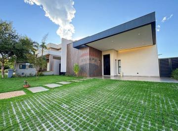 Casa · 236m² · 3 Quartos · 4 Vagas · Casa de Condomínio para venda em Alphaville de 236.00m² com 3 Quartos, 2 Suites e 4 Garagens