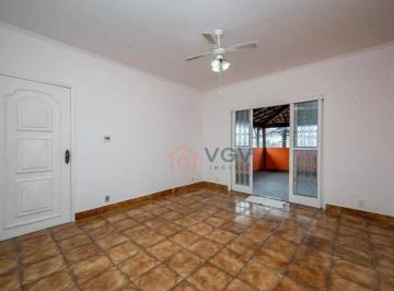 9b1f90cba6fcf0785e0f9d1ece117dbb302367eb · Casa refirmada, 2 quartos, varanda, churrasqueira, 2 garagens - Americanópolis