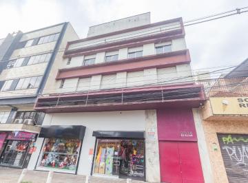 Comercial de 8 quartos, Porto Alegre · Prédio 732 m², loja mais 8 unidades na Protásio