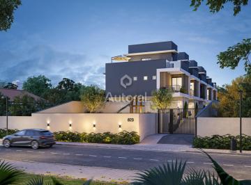 Casa · 122m² · 3 Quartos · 2 Vagas · Sobrado à venda no Bacacheri, pronto pra morar.<br