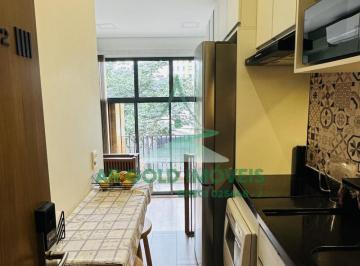 /uploads/2026/05/properties/366/original/yrtxhjclba · Studio à venda no Aimberê by You,inc | 23m² | pé-direito alto | moderno