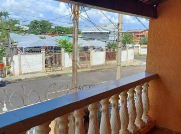phototune1ai1781640139.jpg · Casa para Venda em Uberlândia/MG - 3 Dorm. 202 m2 Área Útil