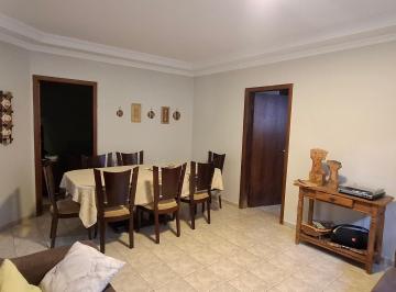 Casa de 4 quartos, Brasília · Casa de 250 m² com 4 quartos em venda em Taguatinga