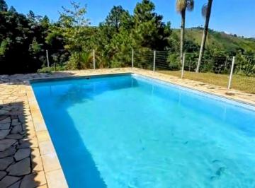 Rural de 2 quartos, Santa Isabel · Chác 4000m², 2drms, churrasq. lago, playground, campo futebol, pomar, muito verde, sossego,