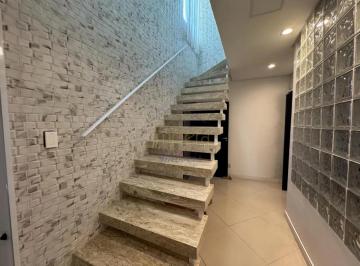 Casa · 125m² · 3 Quartos · 2 Vagas · Casa de 3 dormitórios c/ suíte 219 m² - Residencial Flamboyant