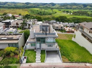 Casa · 455m² · 4 Quartos · 5 Vagas · EXCELENTE SOBRADO À VENDA - 443m² - 4 DORMITÓRIOS SENDO 4 SUÍTES - RESIDENCIAL JAGUARY - URBANOVA - 