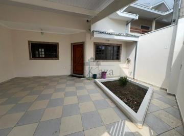 Casa de 3 quartos, Jacareí · Casa -Residencial Santa Paula Jacareí 3 Dormitórios 160m².