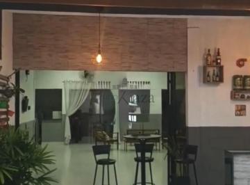 Casa · 140m² · 2 Quartos · 2 Vagas · Oportunidade - Casa Sobrado - Residencial Santa Paula - 2 Dormitórios - 140m².