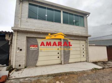 Casa · 160m² · 3 Quartos · 4 Vagas · Sobrado com 3 quartos sendo 3 suites de 160m
