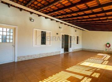 Casa · 297m² · 6 Quartos · 2 Vagas · Casa à Venda na QNL 12 - Taguatinga Norte