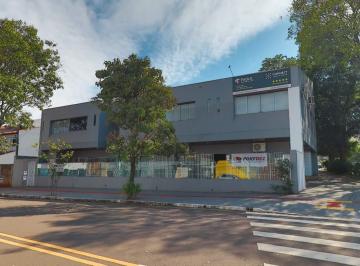 Comercial · 46m² · Loja em prédio de esquina com a Barão de Melgaço
