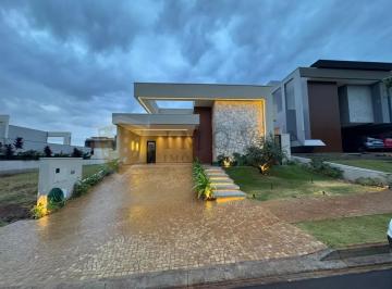 Casa · 220m² · 3 Quartos · 4 Vagas · Casa 3 quartos suítes em condomínio, Condomínio Alto do Castelo