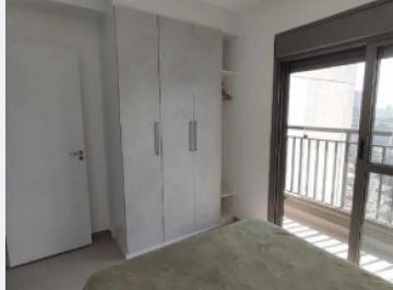 Apartamento · 31m² · 1 Quarto · Apto mobiliado com 31m², 1 quarto c/ varanda sem vaga