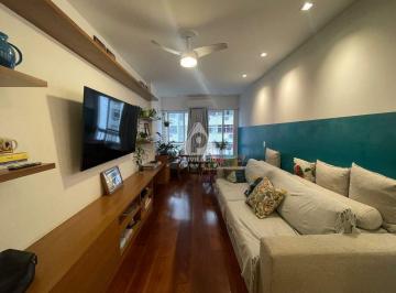 Apartamento · 75m² · 2 Quartos · Imóvel com 75m², 2 quartos, Pompeu Loureiro, portaria 24h. Play e salão de festas no condomínio