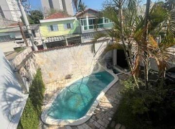 Casa · 209m² · 4 Quartos · 3 Vagas · Conforto e Sofisticação em um Sobrado com Piscina e 4 Dormitórios no Independencia - SBC