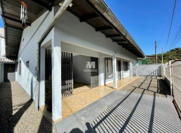 Casa · 200m² · 4 Quartos · 1 Vaga · Casa à Venda, 4 Quartos, Bairro Primeiro de Maio
