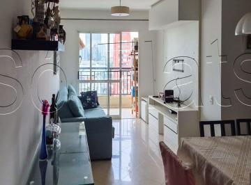 Apartamento · 70m² · 2 Quartos · 1 Vaga · Apartamento com Varanda na Granja Julieta | 2 Dormitórios Próximo à Marginal Pinheiros