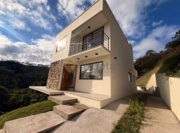 Casa · 210m² · 3 Quartos · 5 Vagas · Casa em Sans Souci  -  Nova Friburgo