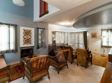 Casa · 301m² · 3 Quartos · 8 Vagas · Casa com 3 quartos, Água Fria