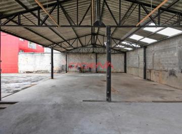 Comercial · 140m² · 10 Vagas · Casa comercial com 10 vagas para aluguel no Parolin