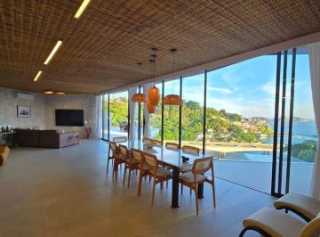 Casa · 500m² · 5 Quartos · 4 Vagas · 
                                Casa com Vista Panorâmica para a Barra da Tijuca – Joá
            