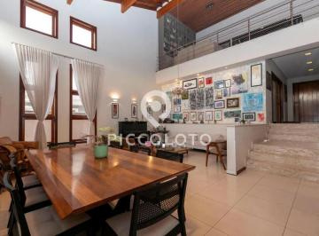 Casa · 418m² · 4 Quartos · 6 Vagas · Sobrado para alugar em Campinas, Alphaville Dom Pedro, com 4 quartos, com 418.17 m²