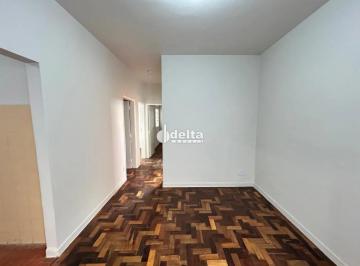 Casa · 90m² · 3 Quartos · 1 Vaga · Casa residencial com 3 quartos disponível para locação no bairro Santa Mônica em Uberlândia-MG