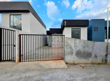 FACHADA · Excelente casa recém construída á venda no bairro Jardim Caldense em Poços de Caldas MG.