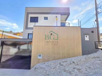 FACHADA · Excelente casa de alto padrão á venda no bairro Jardim Campos Elíseos em Poços de Caldas MG.
