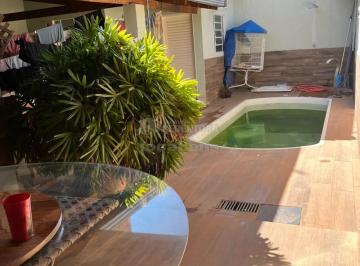 Casa · 360m² · 4 Quartos · 2 Vagas · Excelente casa de 4 dormitórios e sala/salão comercial no Jardim Vale do Sol