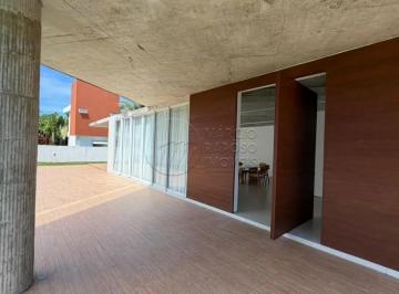Casa · 758m² · 5 Quartos · 4 Vagas · Casa com 5 Suítes e Piscina com Deck à venda no Condomínio Laguna